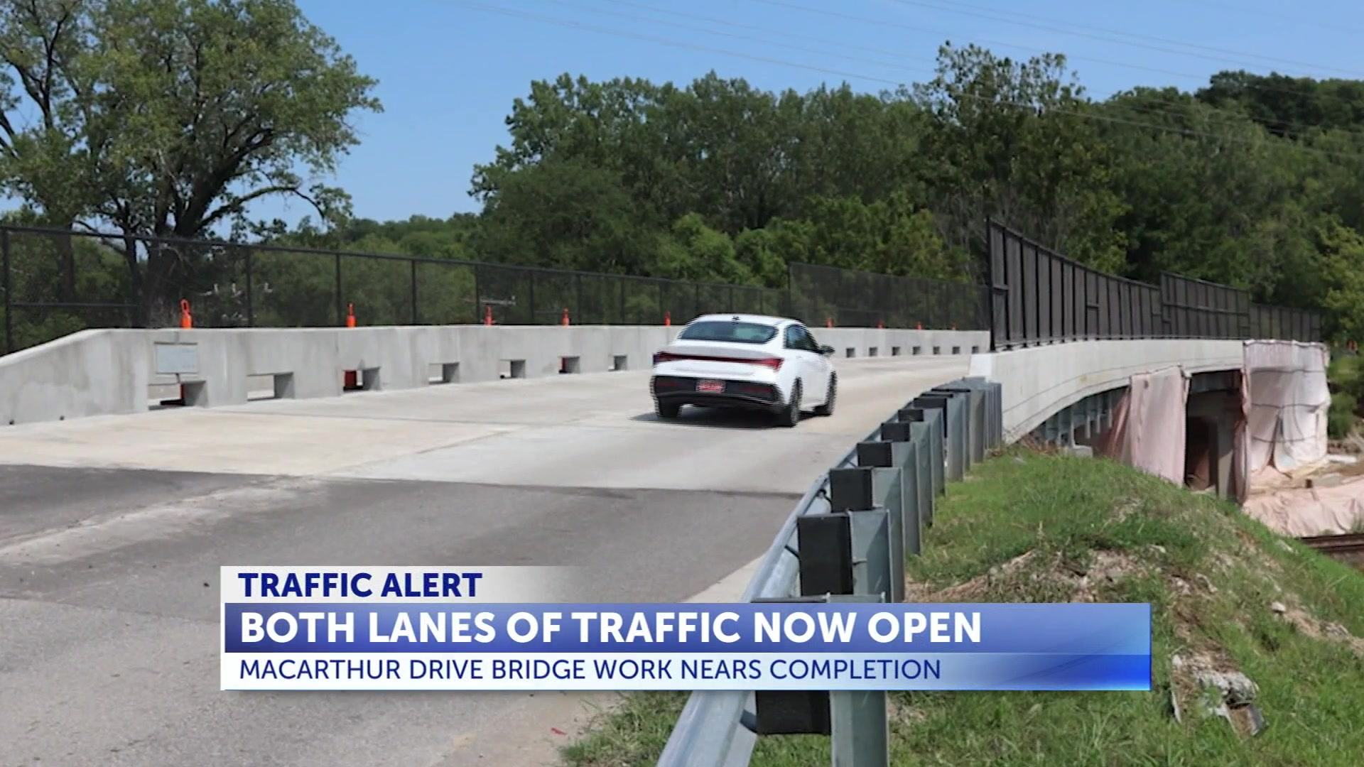 Both lanes are now open on MacArthur Drive Bridge